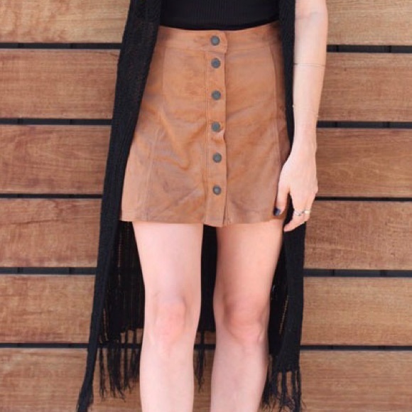 American Eagle Outfitters Dresses & Skirts - NWOT American Eagle Tan Brown Suede Skirt Sz 10/M